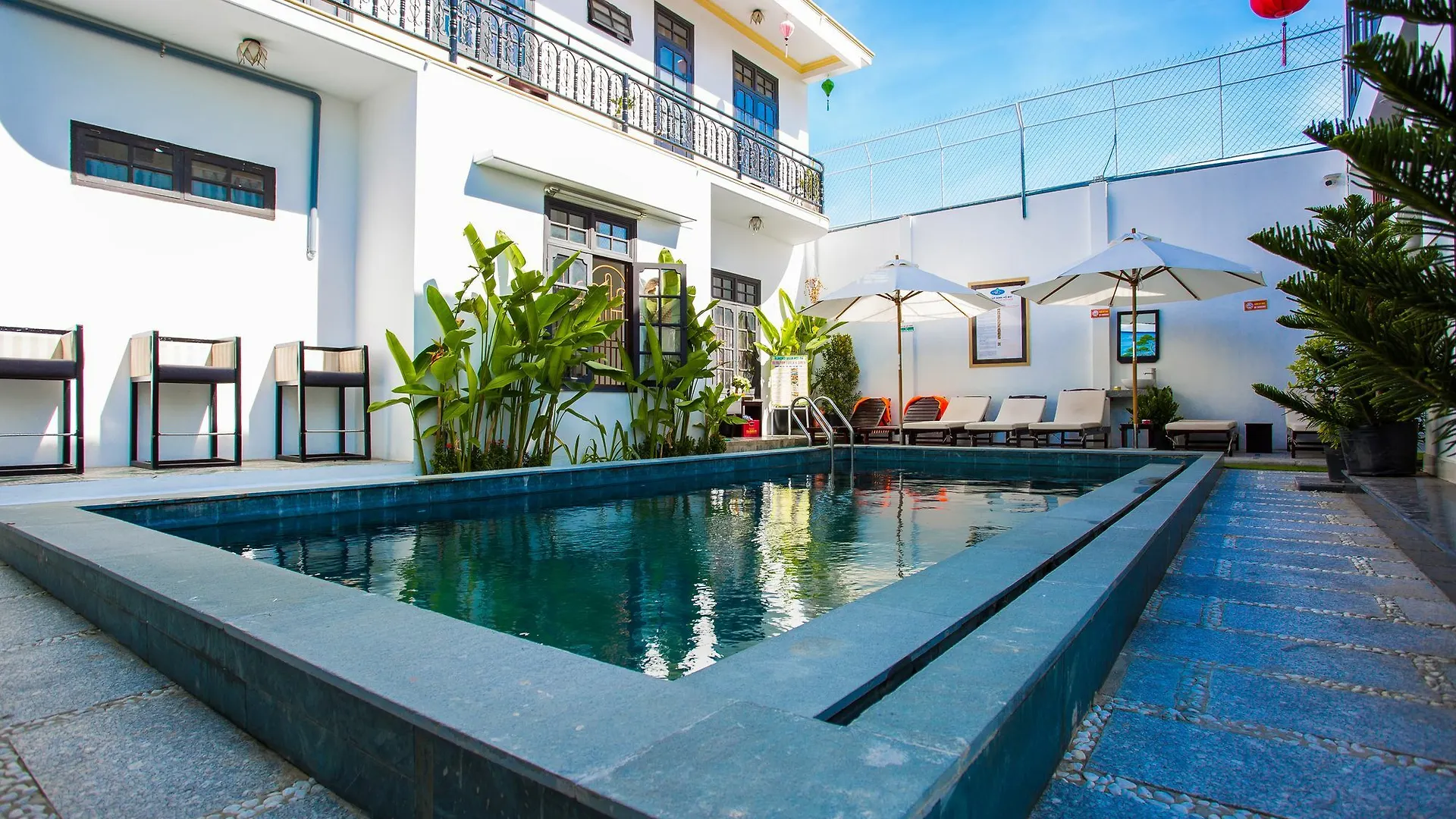 Almond Villa Hoi An 3*,